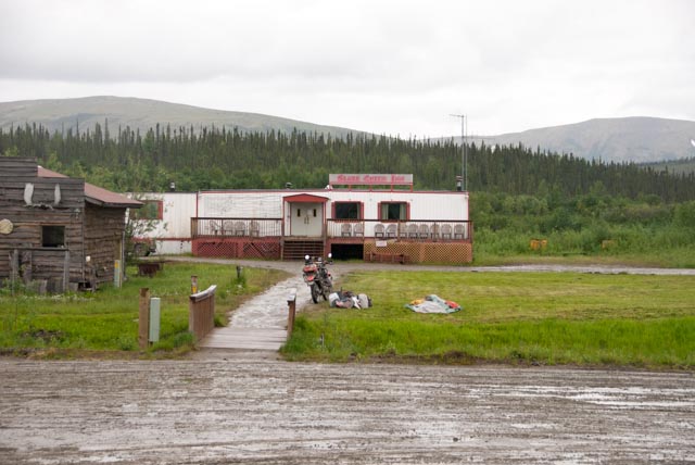The "Slate Creek Inn" at Coldfoot Camp. Yes, you can book a room there!